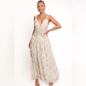 Petal and Pup Reverie Smocked Maxi Dress in Purple Ditzy Floral Size Medium